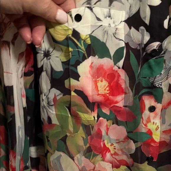 Guess Floral Blouse - Black and Pink - Picture 4 of 14